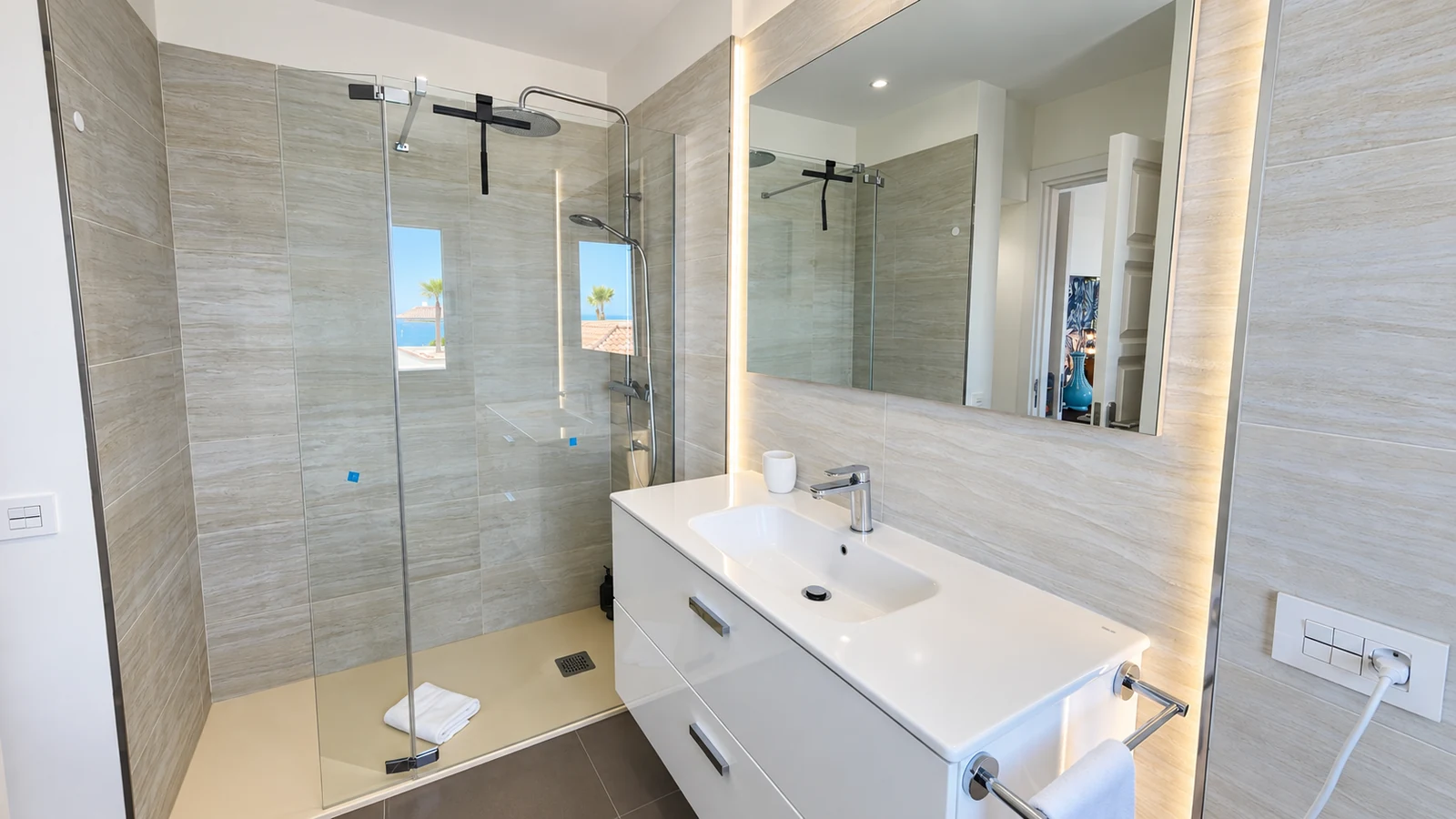 Bathroom with walk-in shower and vanity at Villa White Octopus, Puerto de Santiago
