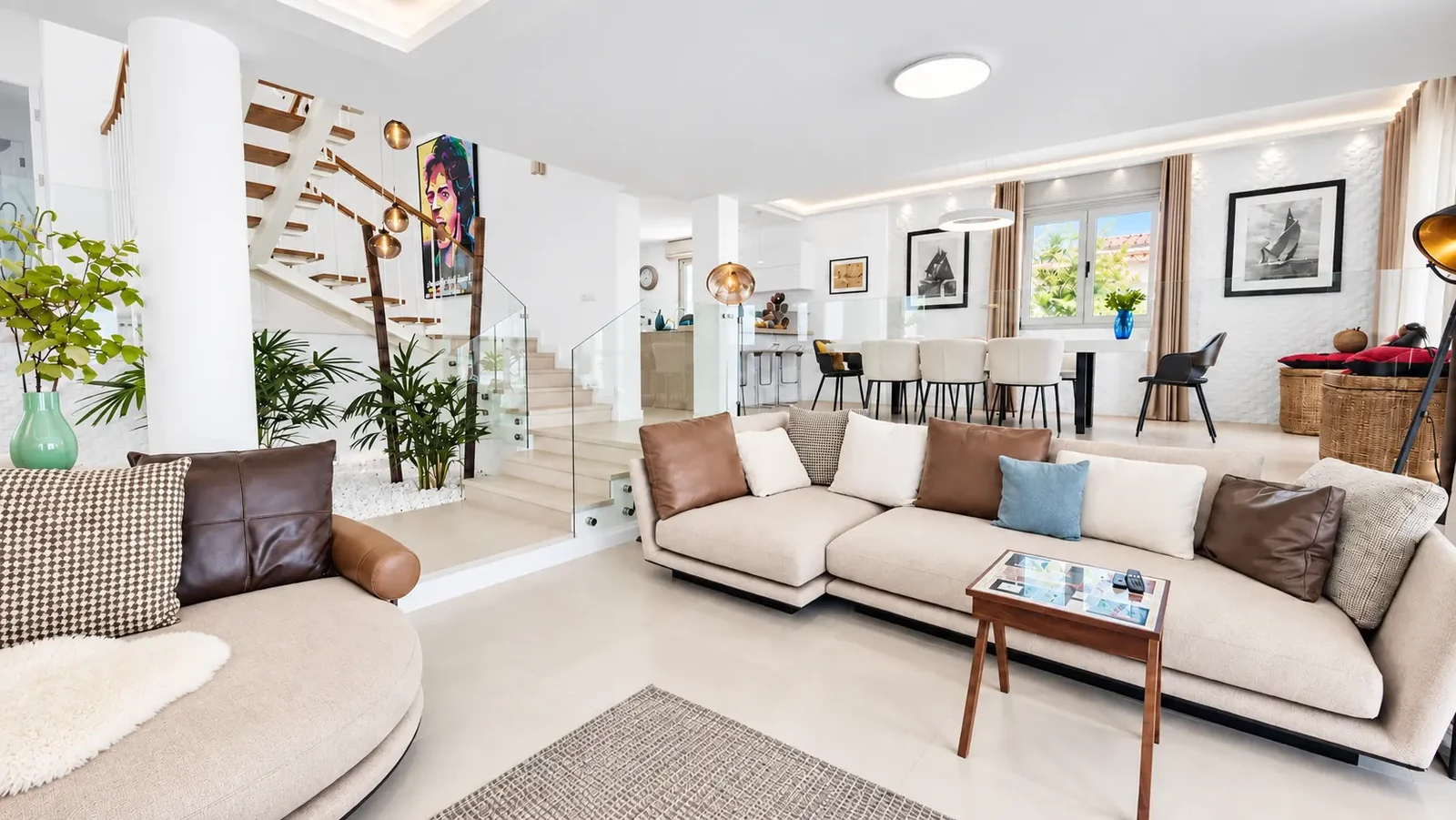 Lounge seating and dining area inside Villa White Octopus, Puerto de Santiago